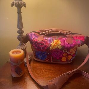 Floral Embroidered Women's Bag